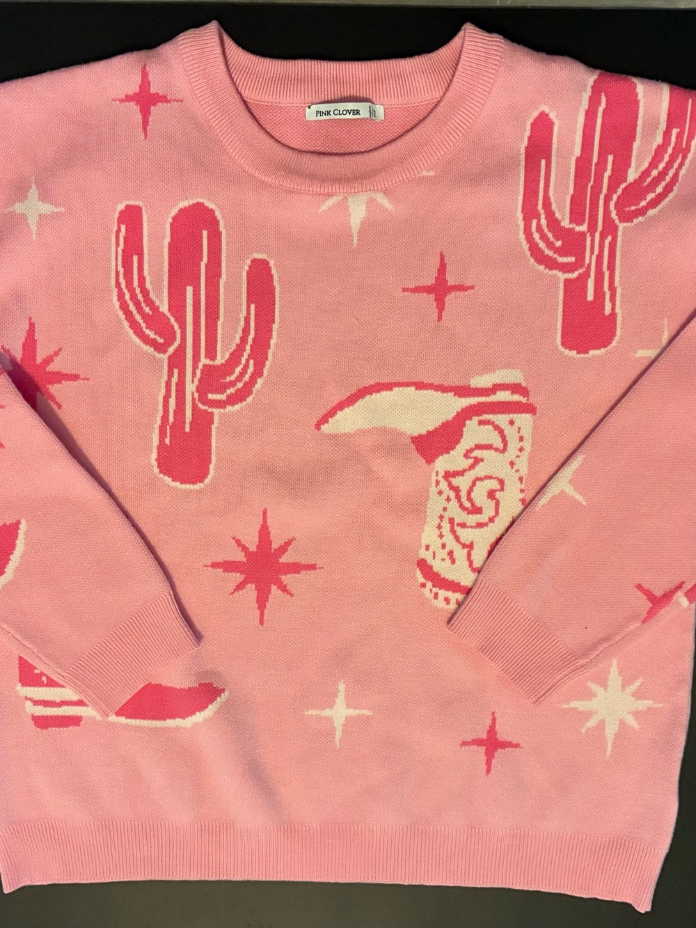 Pink Clover Cropped Sweater Western- Themed Pink And White Size Medium